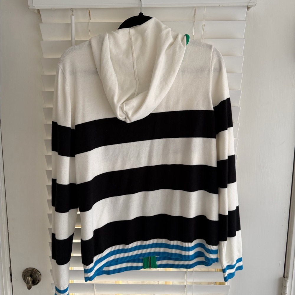 Two by Vince Camuto Zip-Up Sweater with hood - Picture 2 of 4